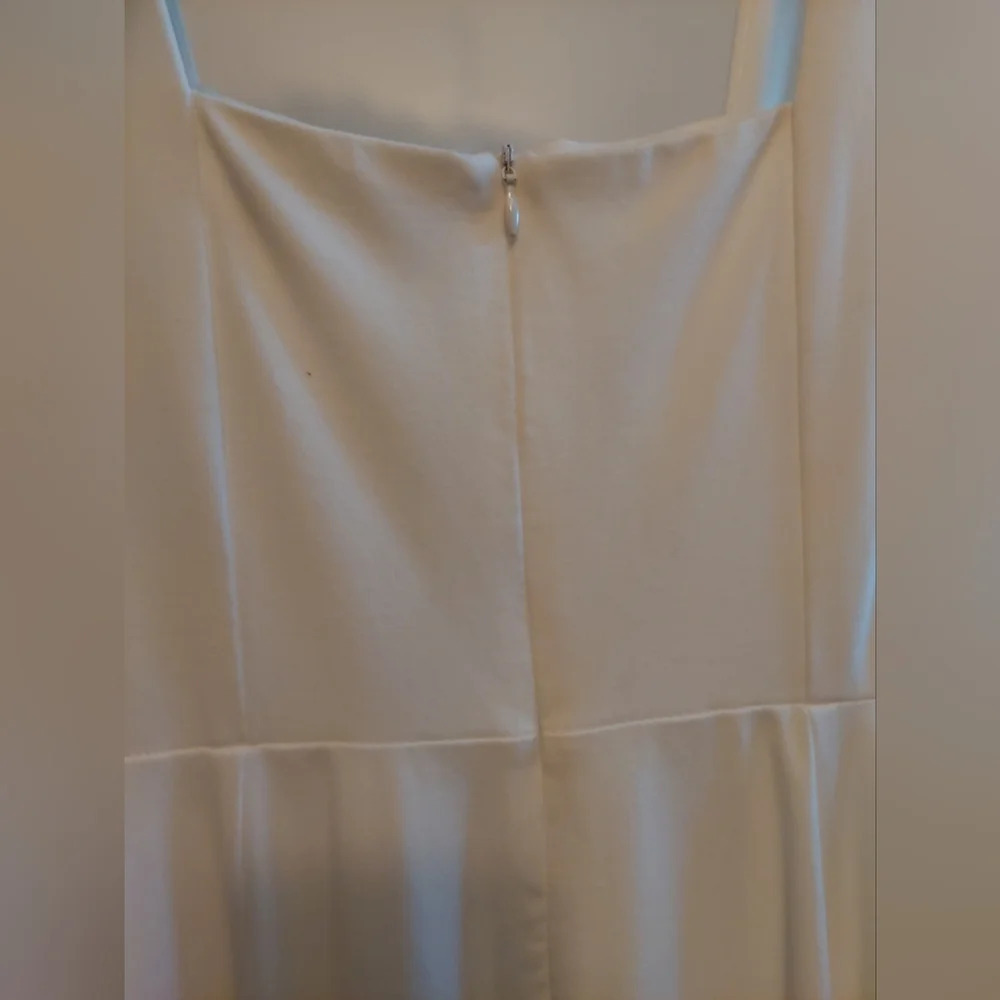 LuLu's Ivory white ponte knit Stretch Fit & Flare dress Medium - Picture 4 of 9